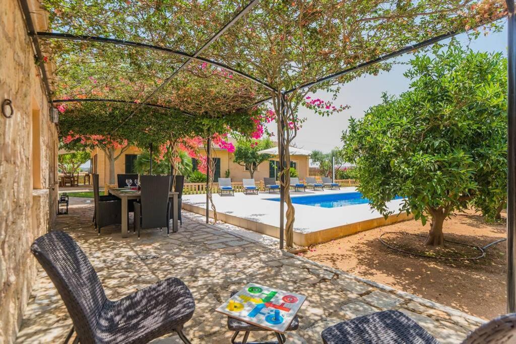 Finca Amer Sa Pobla Eksteriør billede